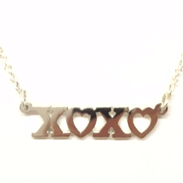 "XOXO" Love and Kisses