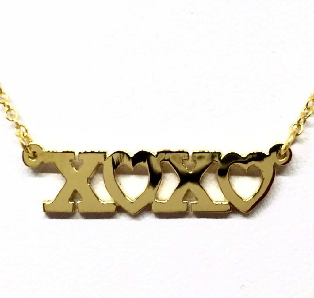 "XOXO" Love and Kisses