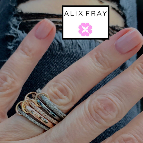 "Links" Ring