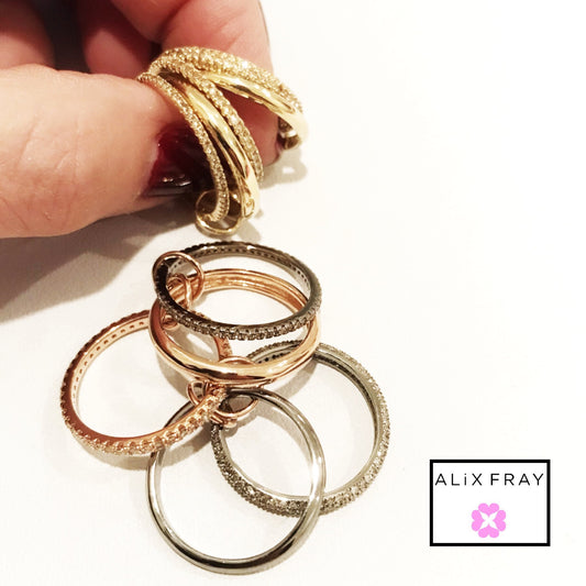 "Links" Ring